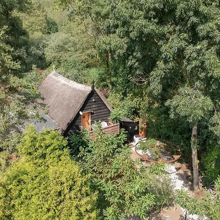 펜션 Tol Oost Werkendam